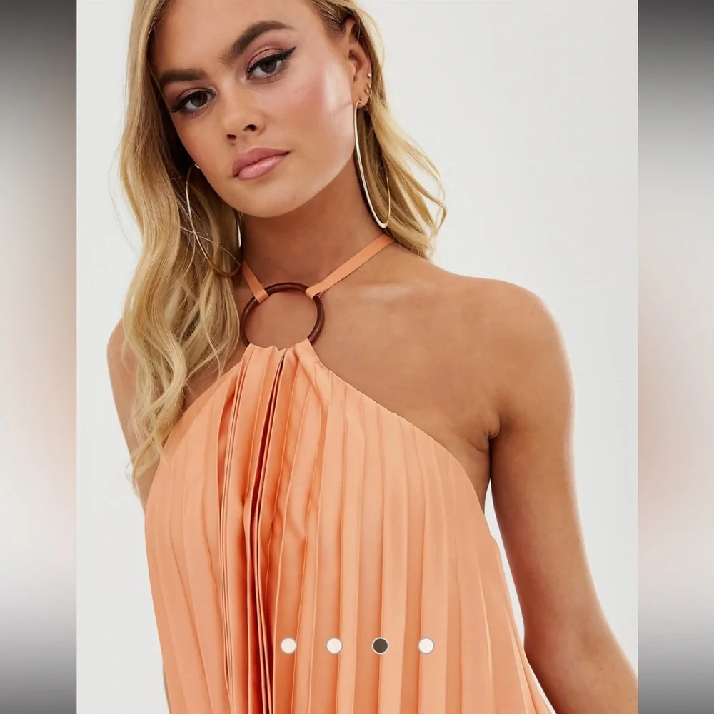 ASOS DESIGN ring detail crop top pleat maxi dress in satin shine - Picture 3 of 5